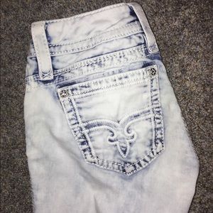 Distressed Skinny Rock Revivals